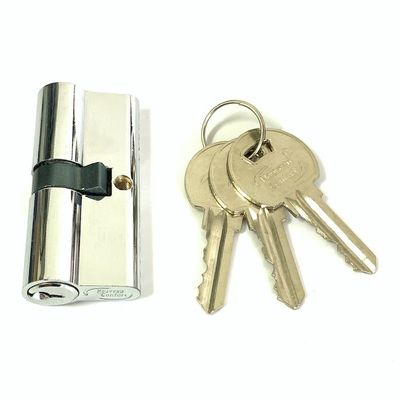 Double serrure à cylindre sécurisée ouverte de zinc 70mm, serrure à cylindre adaptée aux besoins du client
