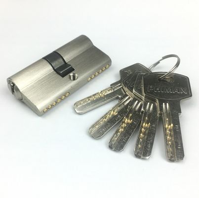 Fermeture à double cylindre de sécurité ouverte