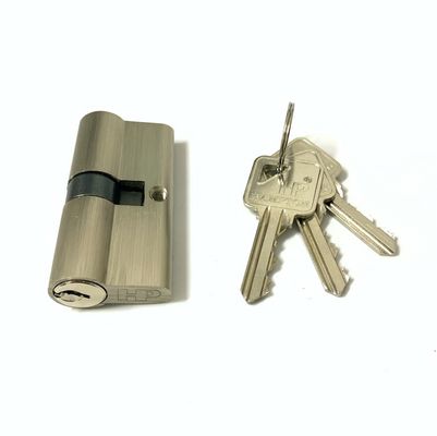 Fermeture de porte à double baril de 60 mm Fermetures à baril de porte en aluminium avec noyau en laiton