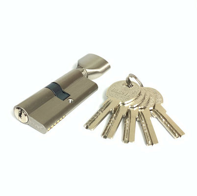 Alliage de zinc 70 mm Euro cylindre verrouillage à cylindre unique personnalisé avec noyau en laiton